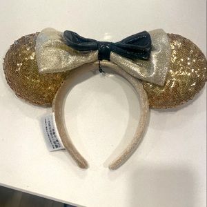 NEW WITHOUT TAGS MICKEYS 90th BIRTHDAY MINNIE EARS.